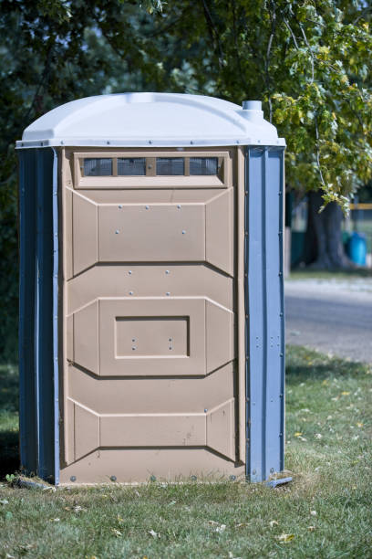 Best Temporary restroom rental  in Plains, KS